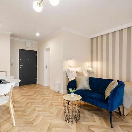 Sky Home- Blue Apartament -Manufaktura, Bezplatny Parking, Klima, Dostep Na Kod Лодзь Экстерьер фото
